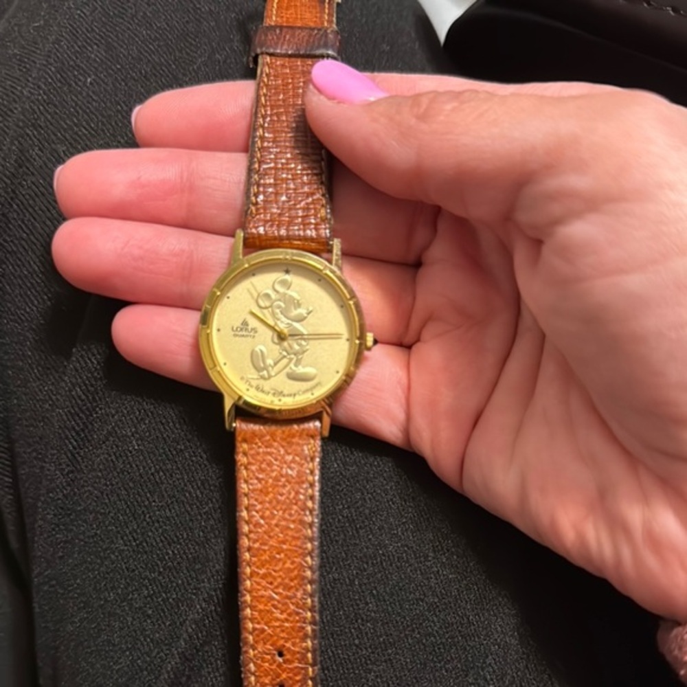 Vintage Mickey Mouse Disney watch Brown Leather Strap Watch with Gold Dial
